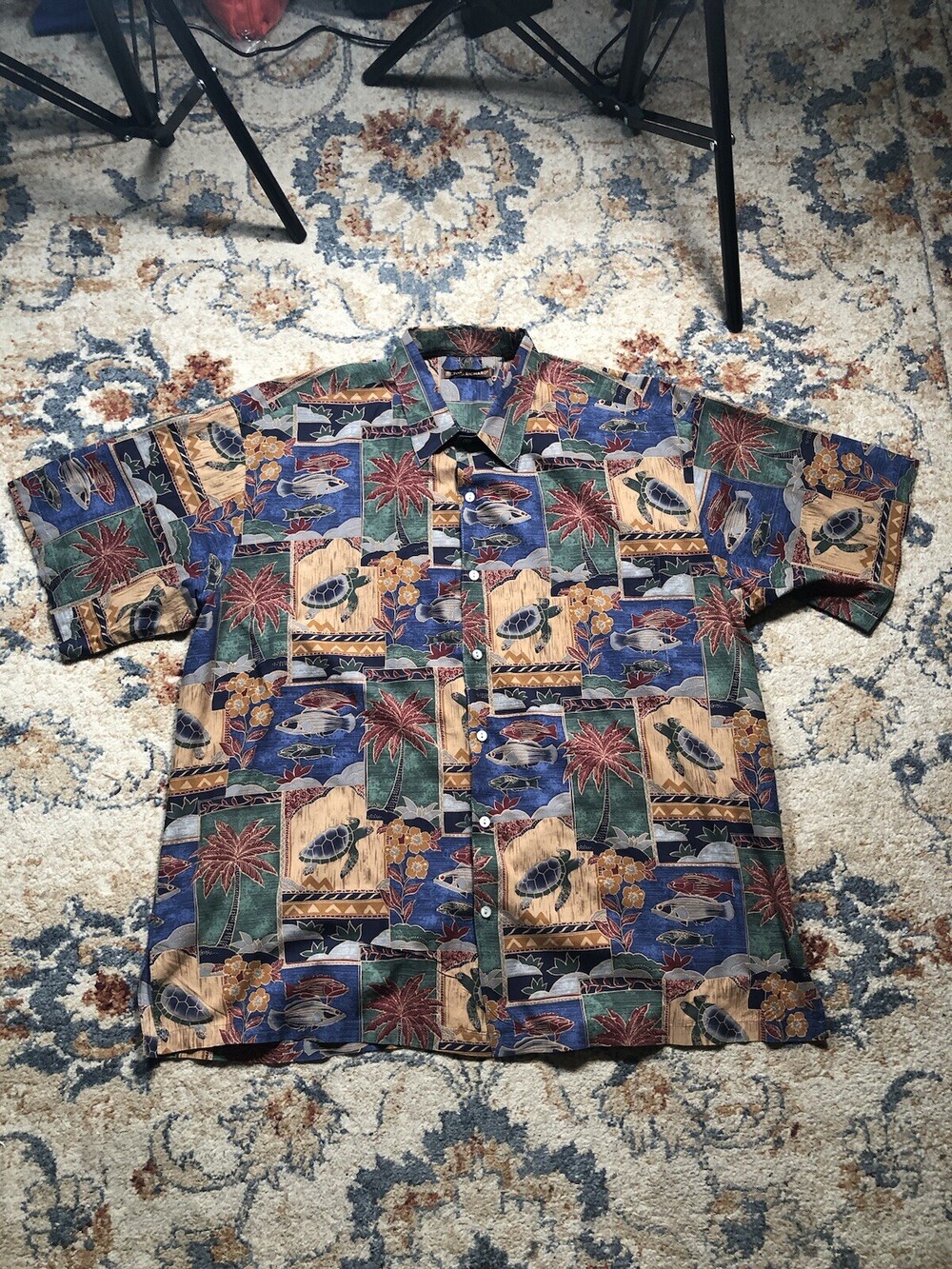 Tori Richard Marquises Hawaiian Shirt Mens XL Sea Turtle Fish Palm Tree Tiles